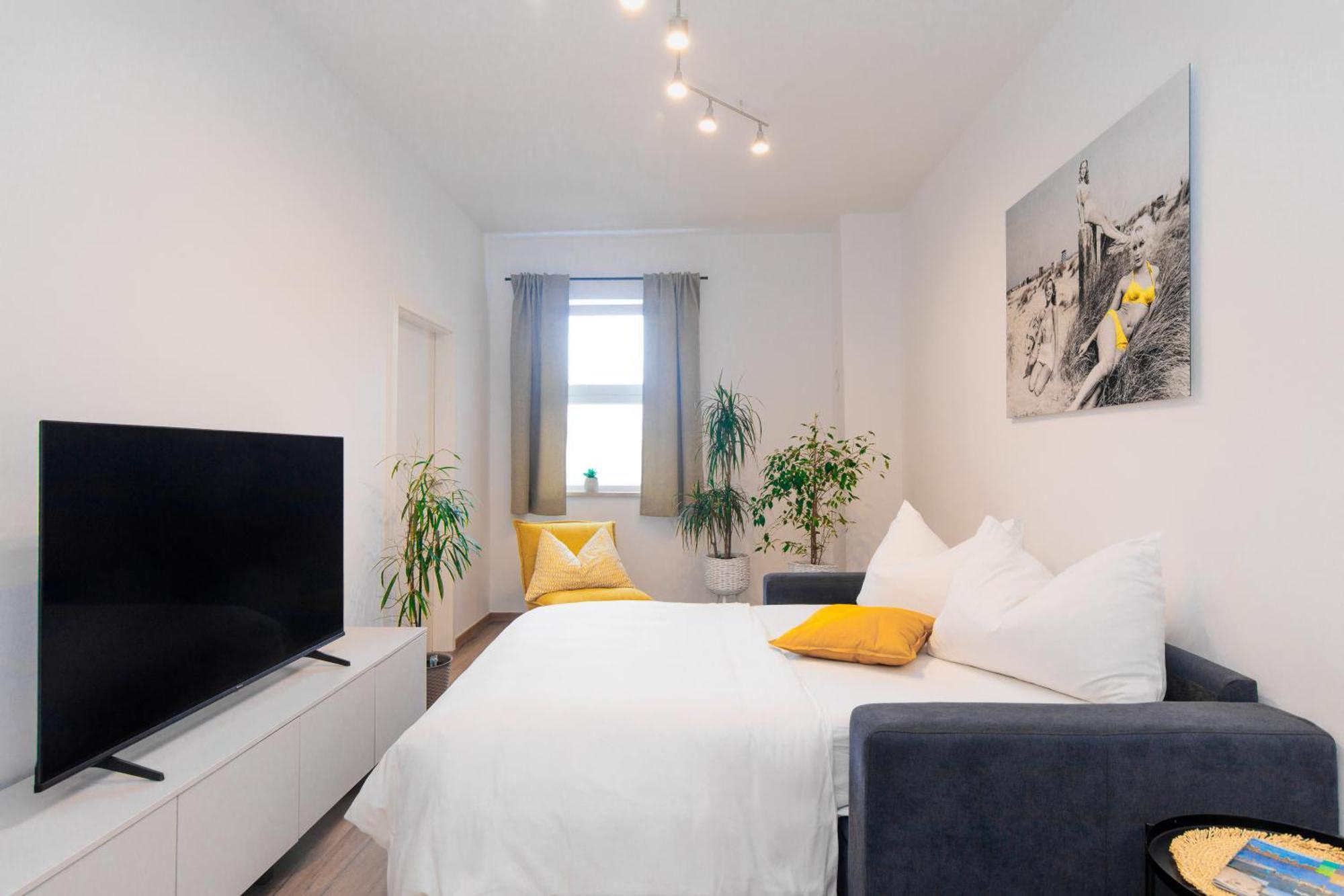 Apartment House Lijan Кърк Екстериор снимка